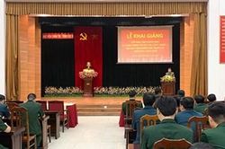 Khai giảng lớp đào tạo ngắn hạn lý luận chính trị và công tác Đảng, công tác Chính trị