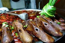 Những đặc sản 'siêu kinh dị' củaTrung Quốc khiến du khách 'chết khiếp'