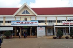 Nữ 9X nhân viên hợp đồng lao động được giao phụ trách nhiều phòng