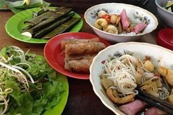 Bún mắm cua - đặc sản phố núi không phải ai cũng có can đảm để thưởng thức