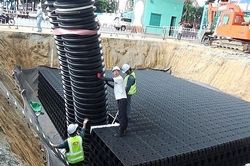 Giải pháp thu gom, tái sử dụng nước mưa bằng bể ngầm lớn