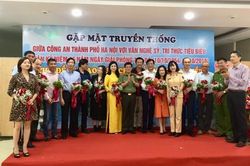 Các văn nghệ sỹ Thủ đô thực sự là 'những cánh chim báo bão'