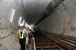 Trước nguy cơ bồi thường dự án Metro, TPHCM 'kêu cứu' Trung ương