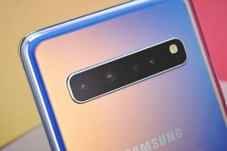 Galaxy S11 bắt đầu được thử nghiệm camera gắn ống kính tiềm vọng