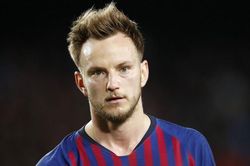 Rakitic tiết lộ Ronaldo lôi kéo mình tới Juventus