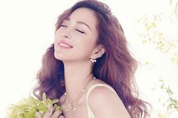 'Gái già' yêu lâu năm mà không được cưới mà chẳng dám chia tay