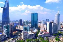 Năng lực cạnh tranh Việt Nam tăng 10 bậc, vẫn 'thua' Malaysia, Thái, Indonesia