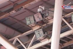 Sân Mỹ Đình lắp 40 camera chống nạn pháo sáng trận Việt Nam - Malaysia