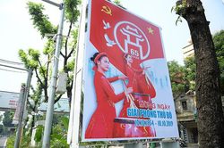 Hà Nội rực rỡ cờ hoa chào mừng 65 năm Ngày giải phóng Thủ đô