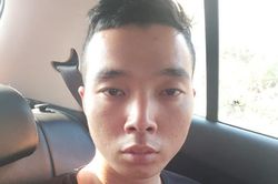 Vừa tháo sim điện thoại cướp giật được thì bị bắt