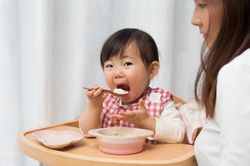 7 nguyên nhân khiến trẻ ăn nhiều nhưng vẫn gầy