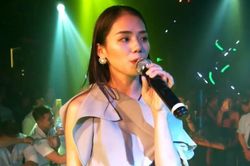 Hiện tượng cover Hương Ly lộ video hát live chênh và phô