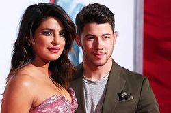 Nick Jonas bị tiểu đường