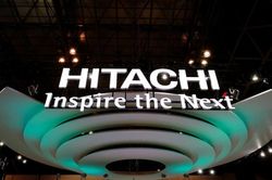 Hitachi thiết lập quan hệ đối tác với Walt Disney