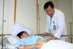 Thủng túi thừa trong ruột non vì nuốt phải tăm