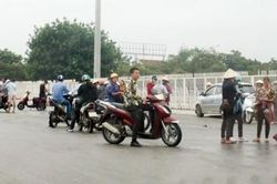 'Phe vé' hốt bạc trước trận đấu Việt Nam – Malaysia