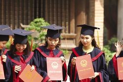 Bỏ ghi loại hình, xếp loại trên bằng đại học: Giỏi, dốt sẽ 'cá mè một lứa'?