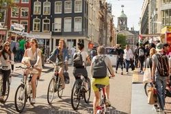 Hà Lan sẽ đổi tên nước từ Holland sang Netherlands