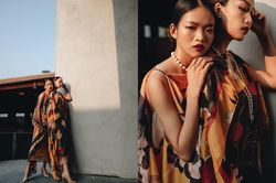 Chiêm ngưỡng bộ trang sức ngọc trai đẹp nao lòng giữa đất trời Yên Tử