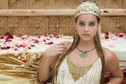 'Thiên thần' Barbara Palvin: Vượt 11.671 km vì yêu
