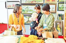 Gần 600 nhà nhập khẩu tham gia Hội chợ Hà Nội Giftshow 2019