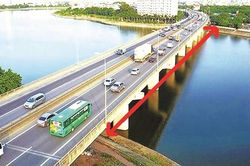 Sắp khởi công cầu vượt 'trăm tỷ' qua hồ Linh Đàm