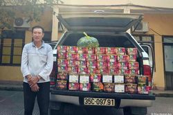 Giấu hơn 100 kg pháo trong đầu máy, ghế xe bán tải để bán kiếm lời