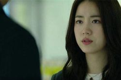Con dâu chết lặng phát hiện bí mật 'khủng khiếp' của mẹ chồng
