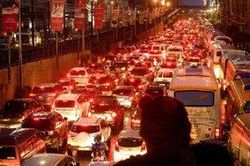 Người dân nghẹt thở đến 'phát điên' vì cảnh tắc đường tới đỉnh điểm ở thành phố đông dân bậc nhất thế giới
