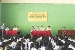 Tăng cường kỉ cương, trách nhiệm để dạy tốt, học tốt