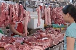 Giá thịt lợn tăng cao kỷ lục