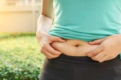 Tại sao mỡ bụng lại khó giảm?
