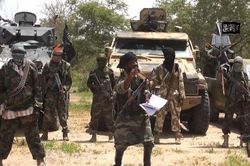 Nigeria muốn mua trực thăng, máy bay, xe tăng và các thiết bị quân sự của Nga