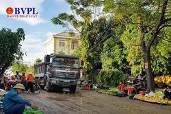 Nghệ An: Dân tố xe chở rác gây ô nhiễm môi trường