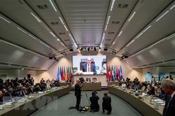 OPEC có thể giảm nguồn cung sâu hơn khi triển vọng năm 2020 yếu đi