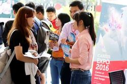 Nên hướng nghiệp cho con từ tuổi nào?