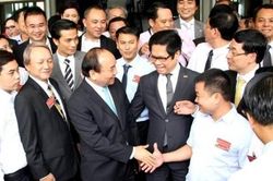 Hãy tin ở doanh nhân, hãy 'tin ở hoa hồng'!