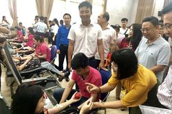 Phát huy tinh thần xung kích, tình nguyện
