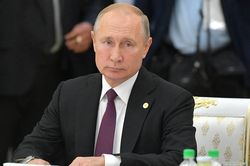 Tổng thống Nga Putin nói về 'phát biểu' của ông Trump trên Twitter