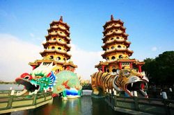 Khám phá nét độc đáo của Long Hổ Tháp ở Đài Loan