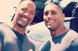Diễn viên đóng thế suốt 20 năm của The Rock từng gãy xương, đứt dây chằng