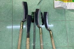 Công an nổ súng khống chế nhóm côn đồ 'đâm thuê chém mướn' ở Bình Dương