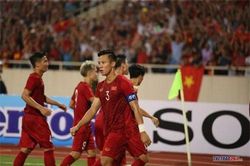 Đội hình mạnh nhất Việt Nam đấu Indonesia: Ông Park chọn ai đá cắm?