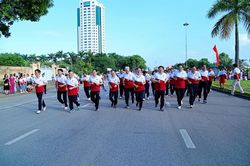Hơn 3.000 vận động viên tham gia Giải chạy Tập thể - Việt dã tranh Cúp Agribank năm 2019