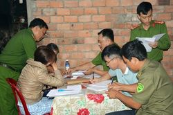 Phát hiện tụ điểm sản xuất bột ngọt A-one giả số lượng lớn