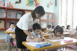 Làm sao để không đi chệch 'đường ray' đạo đức?