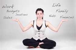 Tình yêu và sự nghiệp, đâu là điều phụ nữ nên chọn?