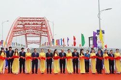 Hải Phòng: Chính thức thông xe kỹ thuật công trình cầu Hoàng Văn Thụ