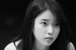 Từng lời thoại của IU trên phim giống hệt tâm trạng của Sulli khi mất