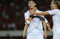 VIDEO bóng đá: Xem Việt Nam đá như Manchester City khiến Indonesia khóc hận
